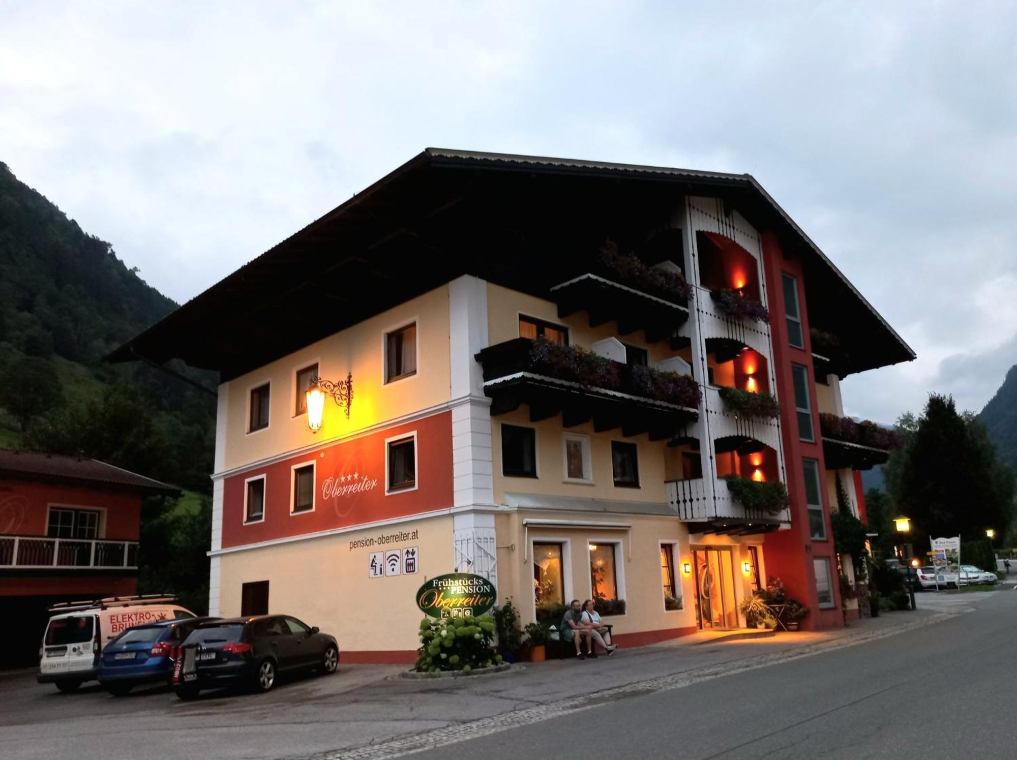 Apart-Pension Oberreiter Fusch an der Grossglocknerstrasse Buitenkant foto